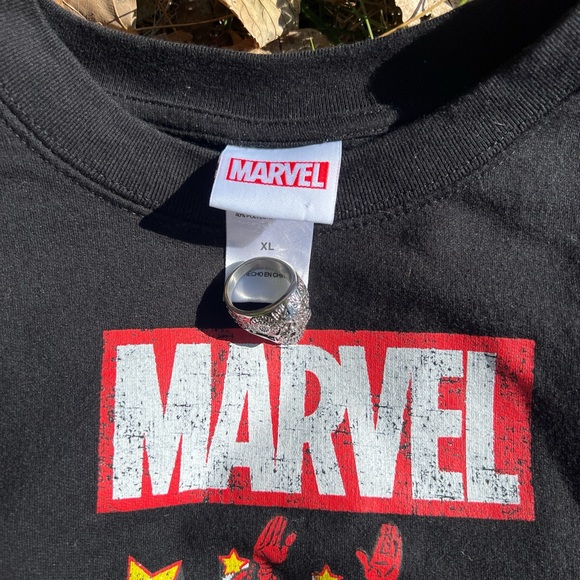 Vintage Marvel Sweater - Picture 5 of 5